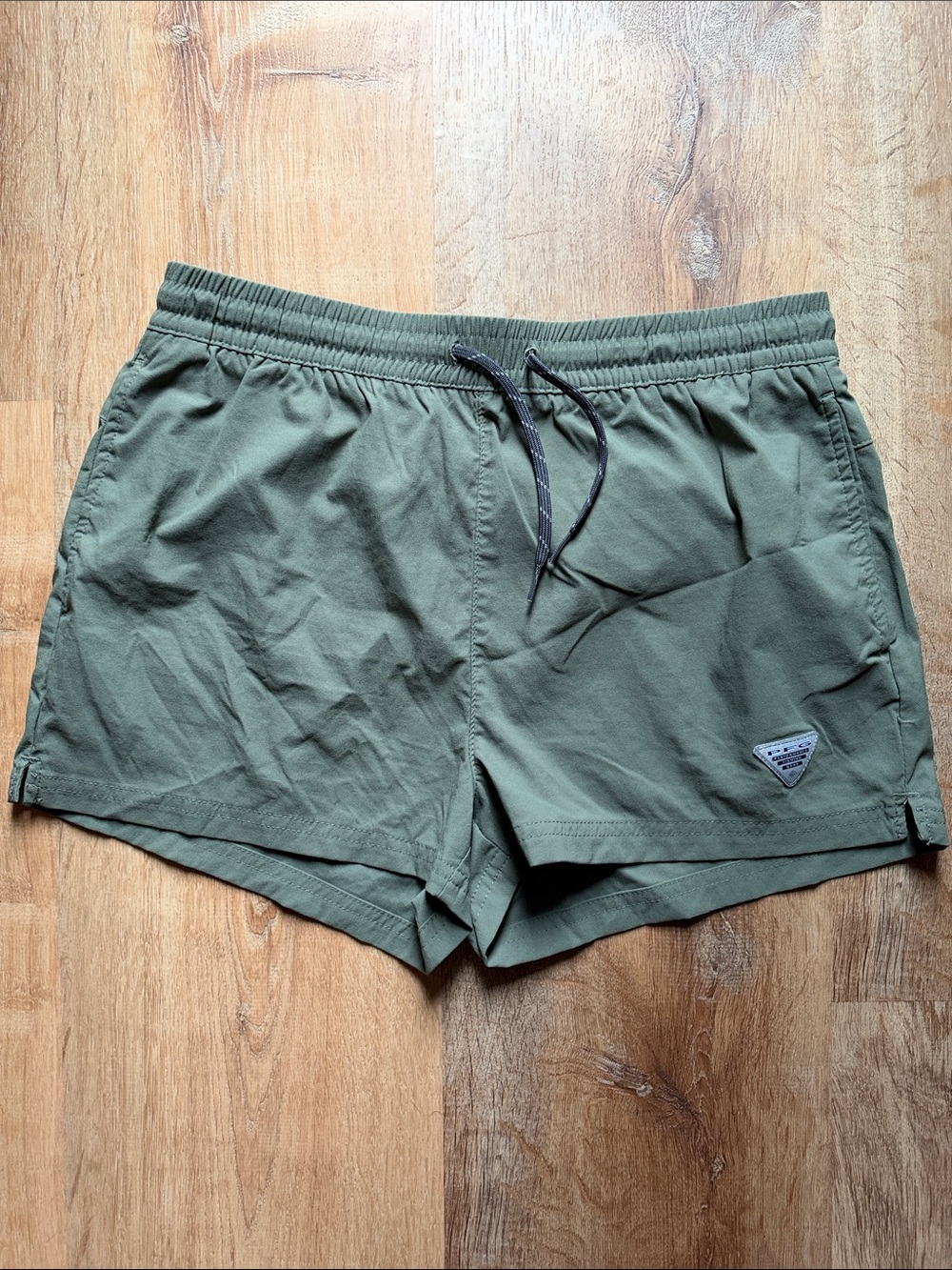 Columbia PFG shorts